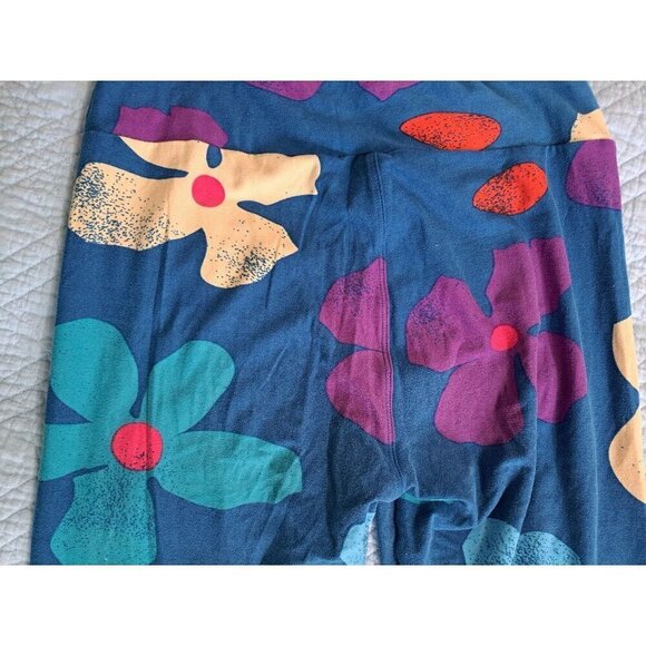 Lularoe One Size Leggings Floral Print Blue Background - Picture 5 of 6